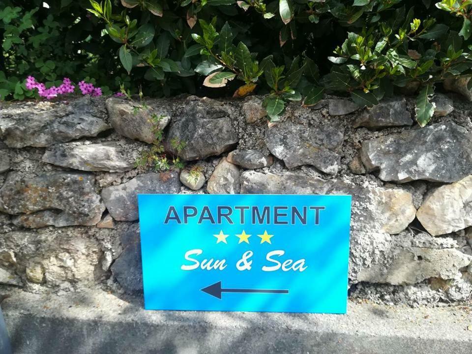 Apartment Sun & Sea 크르크 외부 사진