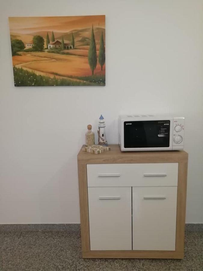 Apartment Sun & Sea 크르크 외부 사진